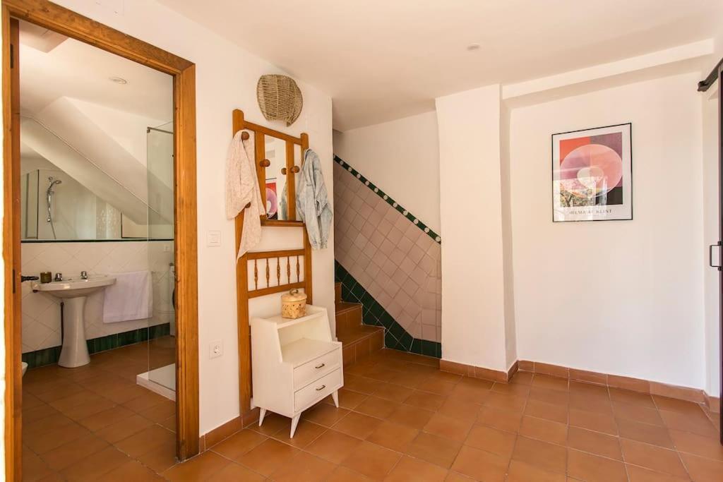Casa Tipica Del Albaicin Con Interior De Diseno Villa Granada Exterior photo